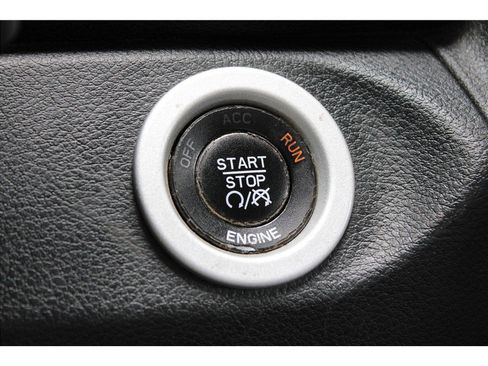 Used 2016 RAM 3500 Laramie image 41