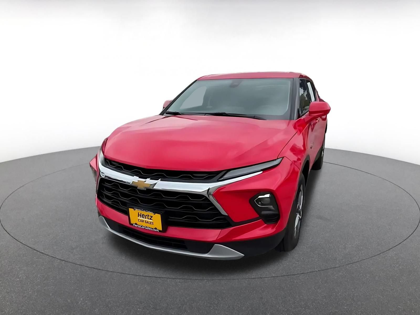 Used 2025 Chevrolet Blazer LT FWD image 6