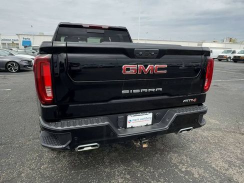 Used 2023 GMC Sierra 1500 AT4 w/ AT4 Preferred Package AWD/4WD image 7