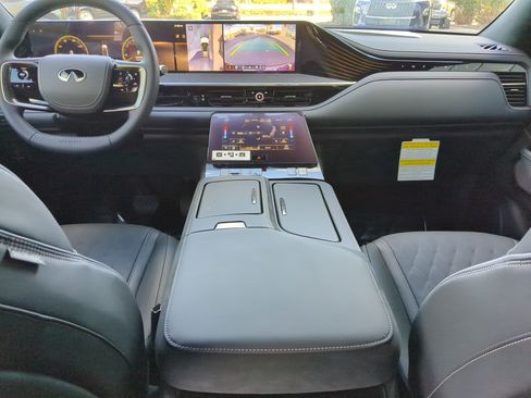 New 2026 INFINITI QX80 Autograph image 14