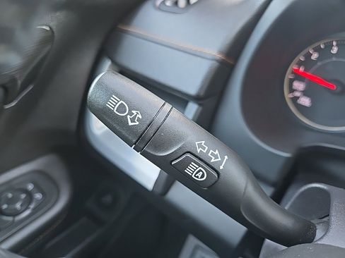 Used 2021 GMC Terrain SLT image 41