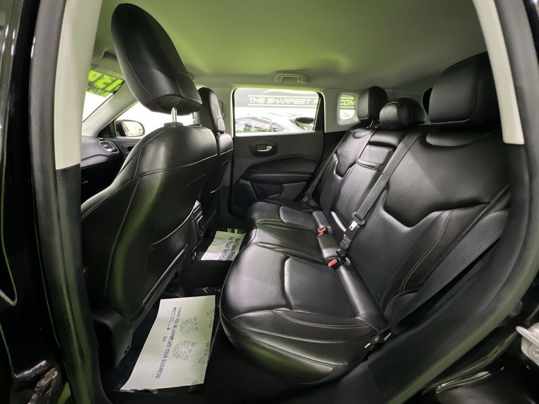 Used 2018 Jeep Compass Limited w/ Safe & Security Group AWD/4WD image 26