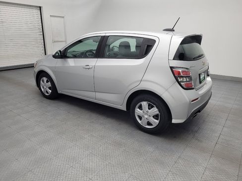 Used 2020 Chevrolet Sonic LT FWD image 3