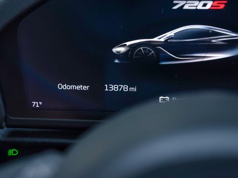 Used 2018 McLaren 720S Performance RWD image 58