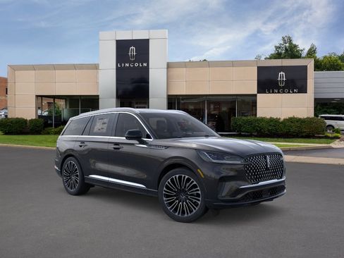 New 2026 Lincoln Aviator Black Label AWD/4WD image 7