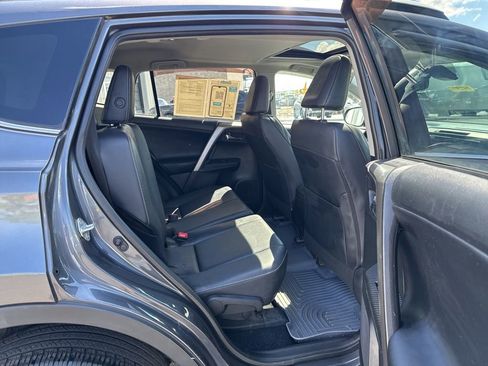 Used 2014 Toyota RAV4 Limited w/ Technology Package AWD/4WD image 36