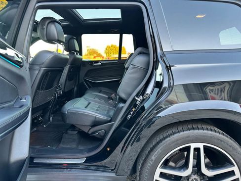 Used 2019 Mercedes-Benz GLS 550 4MATIC w/ Driver Assistance Package image 17