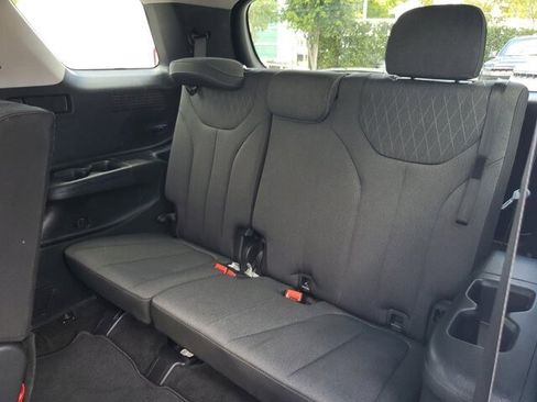 Used 2021 Hyundai Palisade SE FWD image 19