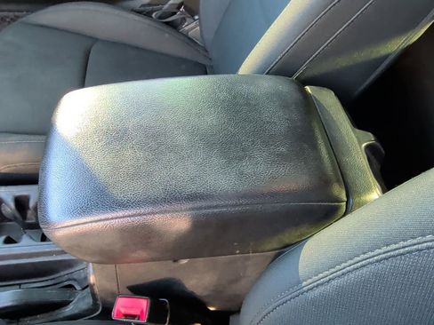 Used 2020 Jeep Wrangler Unlimited Sport S image 28