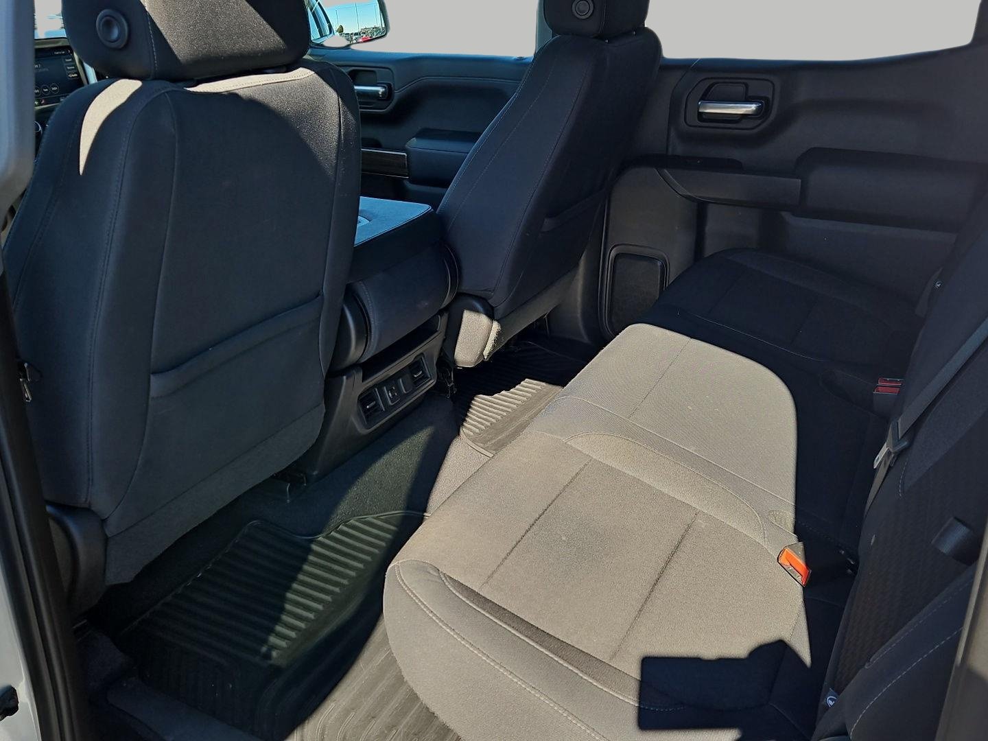 Used 2019 Chevrolet Silverado 1500 LT w/ All-Star Edition AWD/4WD image 17