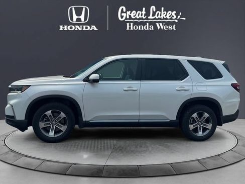 Used 2025 Honda Pilot EX-L image 2