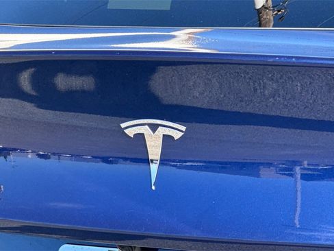 Used 2024 Tesla Model Y 2WD image 26