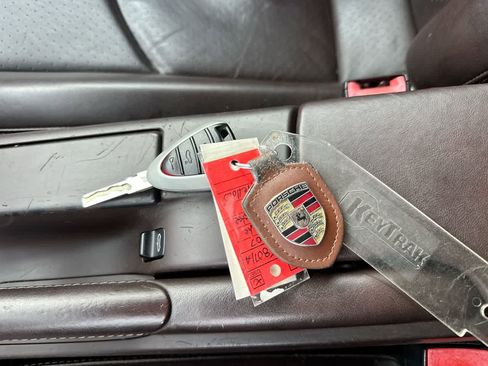 Used 2007 Porsche Boxster S image 35