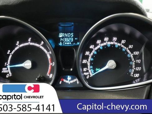 Used 2017 Ford Fiesta SE image 16