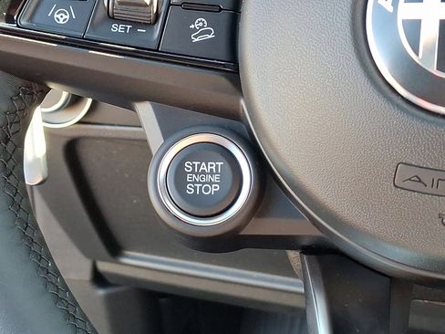 New 2025 Alfa Romeo Stelvio Sprint w/ Veloce Package image 18