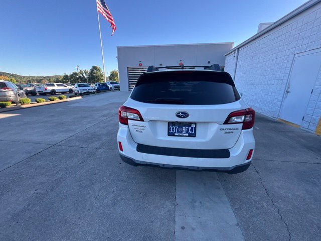 Used 2017 Subaru Outback 3.6R Limited AWD/4WD image 15
