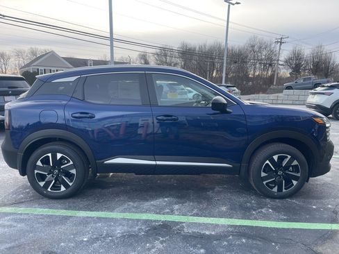 New 2026 Nissan Kicks SV w/ SV Premium Package image 6