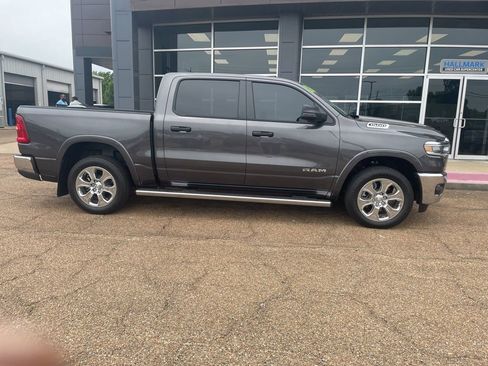 Used 2026 RAM 1500 Big Horn AWD/4WD image 10