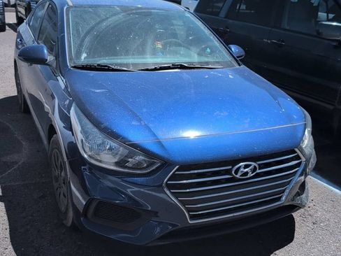 Used 2022 Hyundai Accent SE FWD image 3