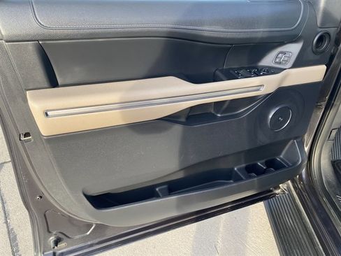 Certified 2024 Ford Expedition Max Limited image 19