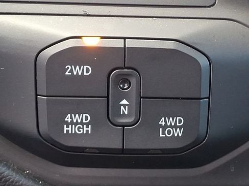 Used 2026 RAM 2500 Big Horn AWD/4WD image 26