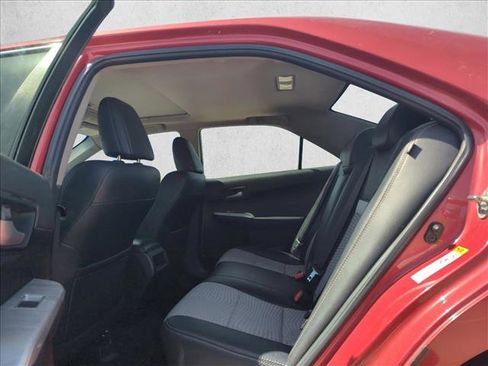 Used 2012 Toyota Camry SE image 14