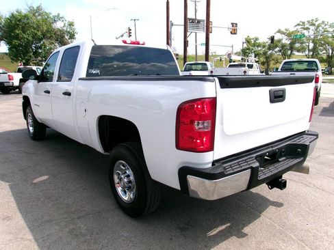 Used 2008 Chevrolet Silverado 2500 W/T AWD/4WD image 6