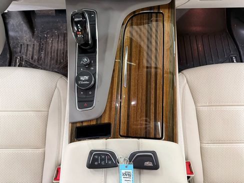 Used 2023 Cadillac Escalade Sport Platinum image 29