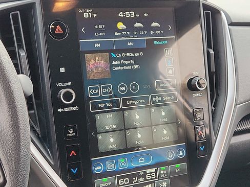 Used 2025 Subaru Crosstrek 2.0i Premium image 16