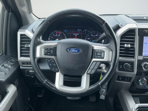 Used 2021 Ford F250 Lariat w/ Lariat Value Package AWD/4WD image 9