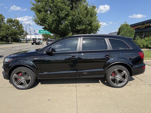 Used 2014 Audi Q7 3.0T S line Prestige w/ S Line Package AWD/4WD image 8