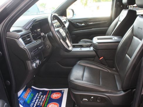 Used 2023 GMC Yukon Denali AWD/4WD image 19