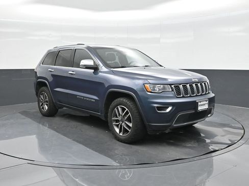 Used 2020 Jeep Grand Cherokee Limited w/ Luxury Group II image 22