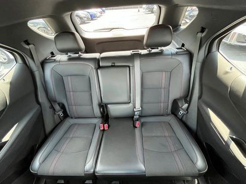 Used 2023 Chevrolet Equinox RS image 13