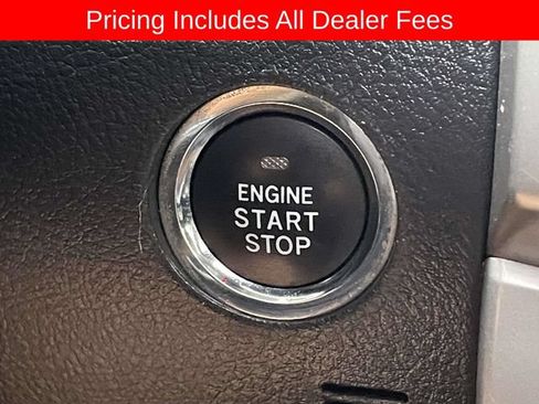 Used 2017 Toyota 4Runner Limited AWD/4WD image 32