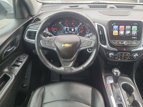 Used 2018 Chevrolet Equinox Premier image 24