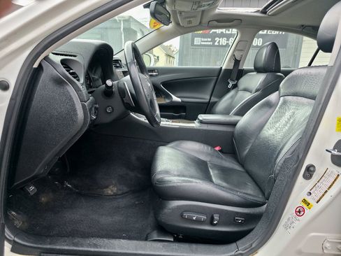 Used 2010 Lexus IS 250 AWD image 17