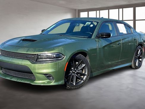 Used 2022 Dodge Charger R/T w/ Plus Group image 3