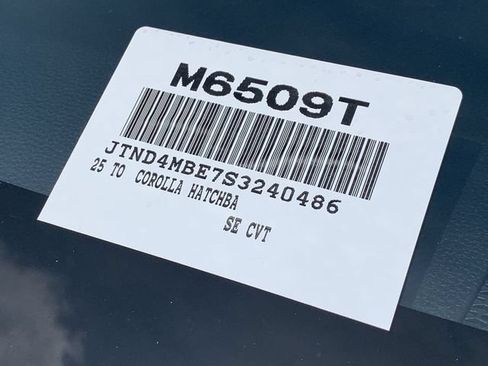 Used 2025 Toyota Corolla SE FWD image 47