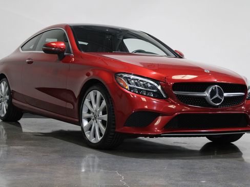 Used 2019 Mercedes-Benz C 300 Coupe image 3