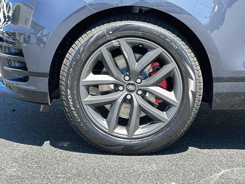 New 2024 Land Rover Range Rover Velar Dynamic SE image 24