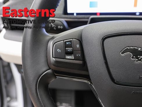 Used 2023 Ford Mustang Mach-E Premium AWD/4WD image 15