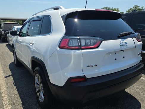 Used 2019 Jeep Cherokee Latitude Plus w/ Cold Weather Group AWD/4WD image 4