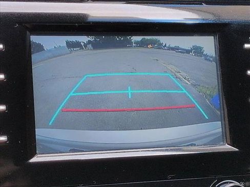 Used 2019 Toyota Camry SE FWD image 19