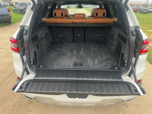 Used 2022 BMW X5 sDrive40i w/ Premium Package RWD image 30