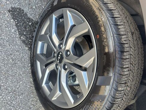 Used 2026 Kia Seltos LX image 23