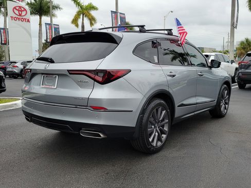 Used 2025 Acura MDX A-Spec image 12