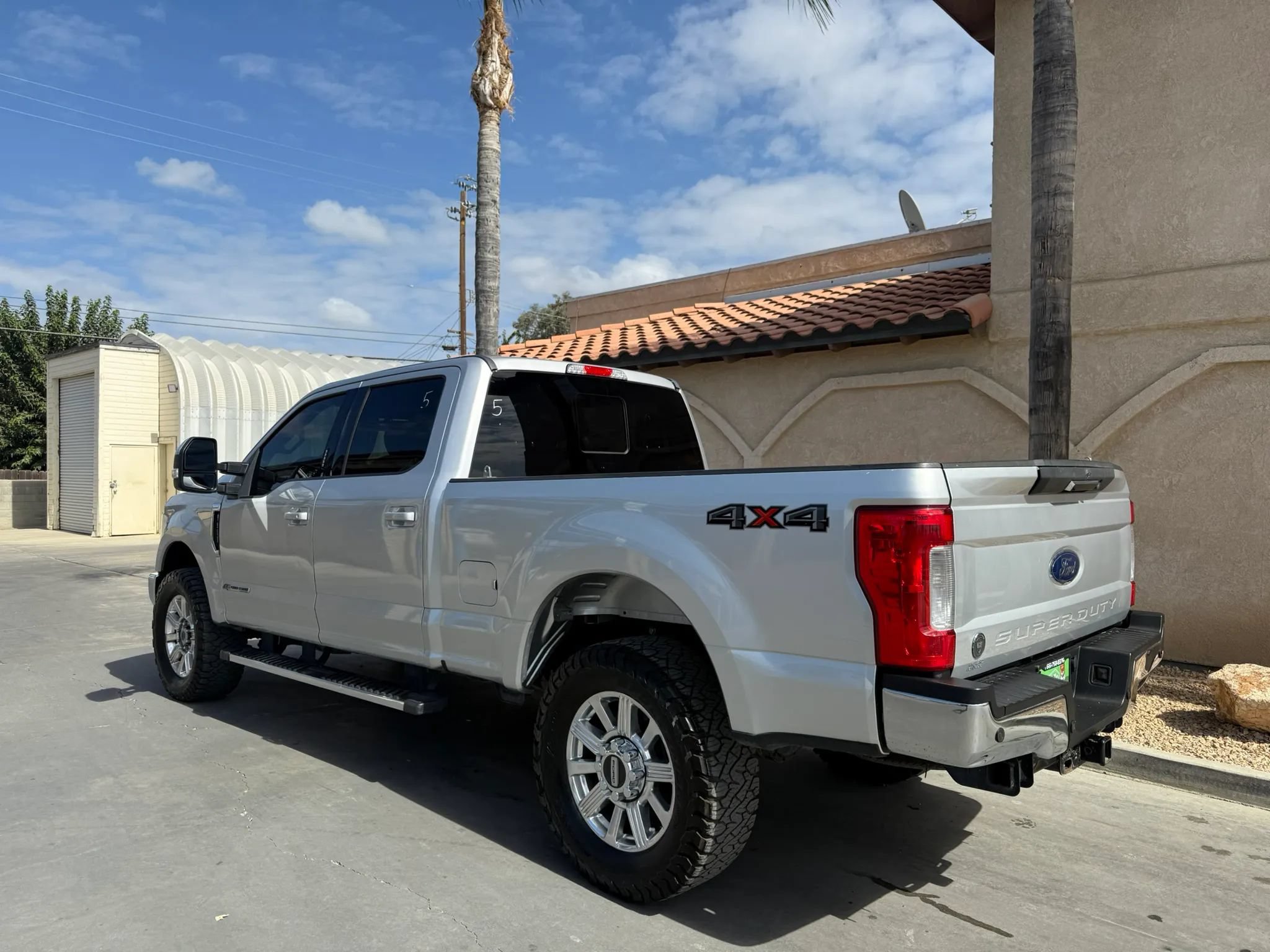 Used 2019 Ford F250 Lariat w/ Lariat Value Package AWD/4WD image 6