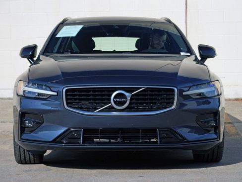 Used 2020 Volvo V60 T6 R-Design FWD image 7