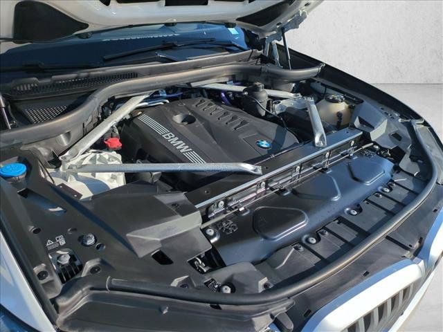Used 2024 BMW X5 xDrive40i w/ Premium Package AWD/4WD image 25